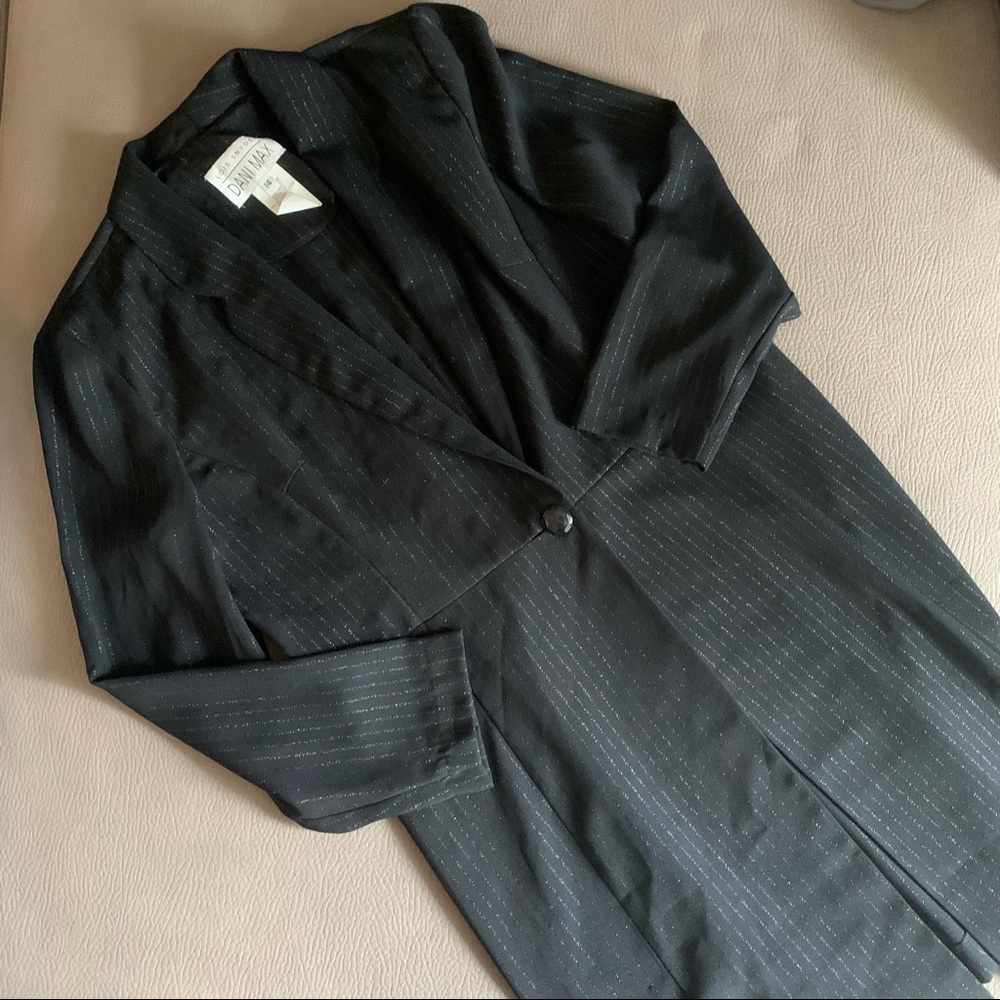 Dani Max Long Striped Blazer